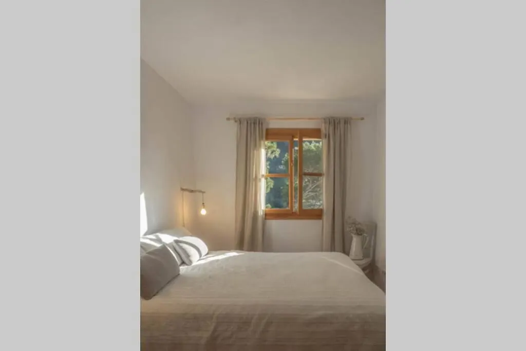 Casa Mistral, Un Paraiso De Mar Y Montana Valldemossa  Spain